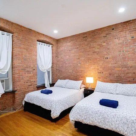 Studio Plus - One-Bedroom Apt